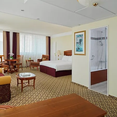 Hotel Marriott 4*